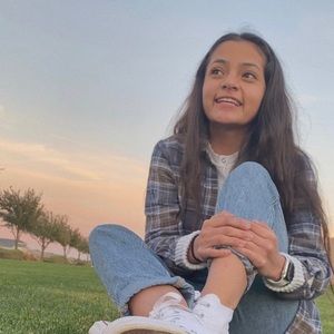 Meet your Posher, Leilani